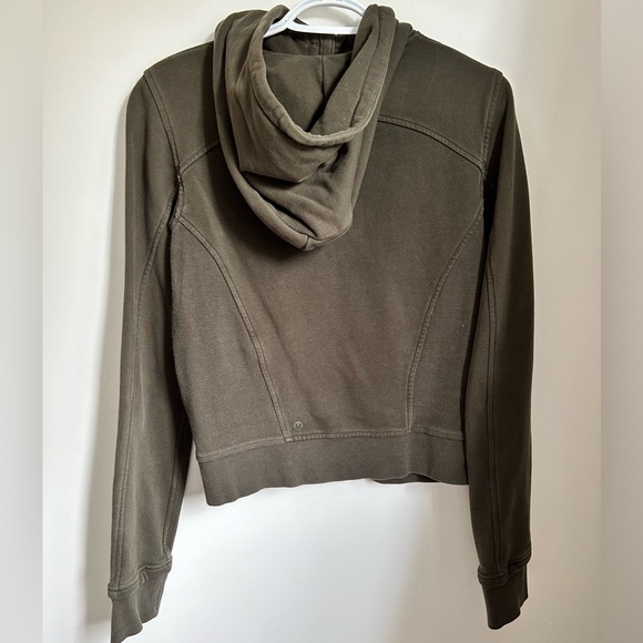 Lululemon Press Pause Jacket Dark Olive Size 6 - Picture 4 of 5
